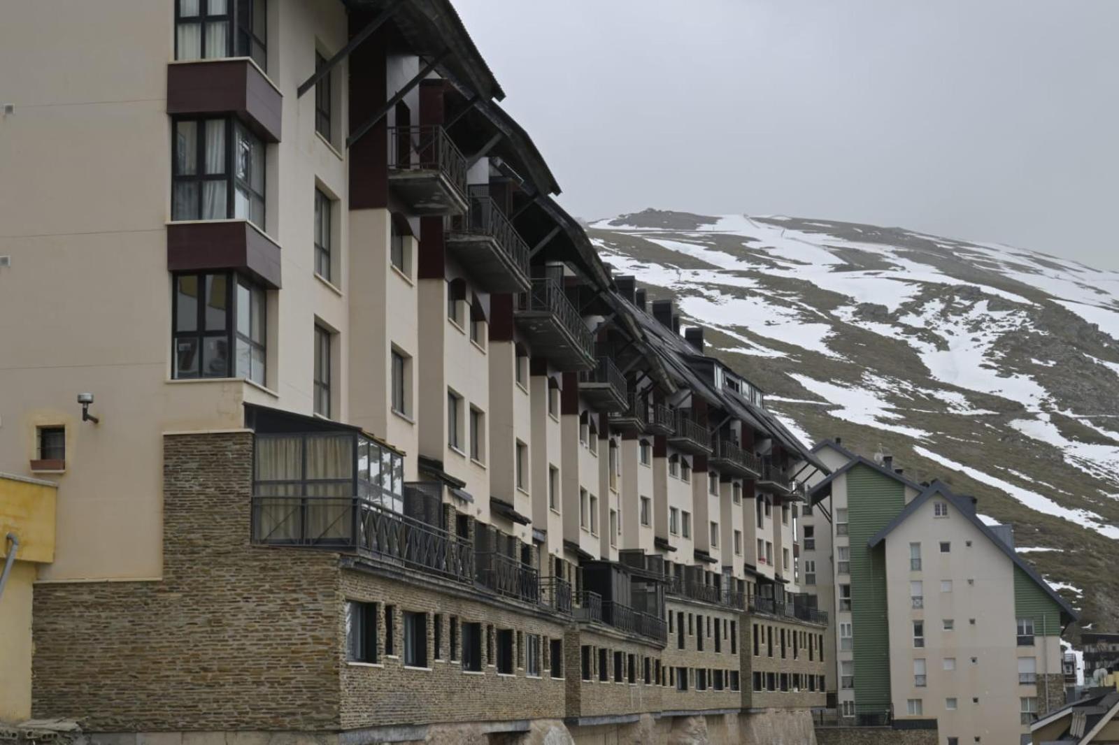 Estudio Infinity Con Parking Serra Nevada Exterior foto